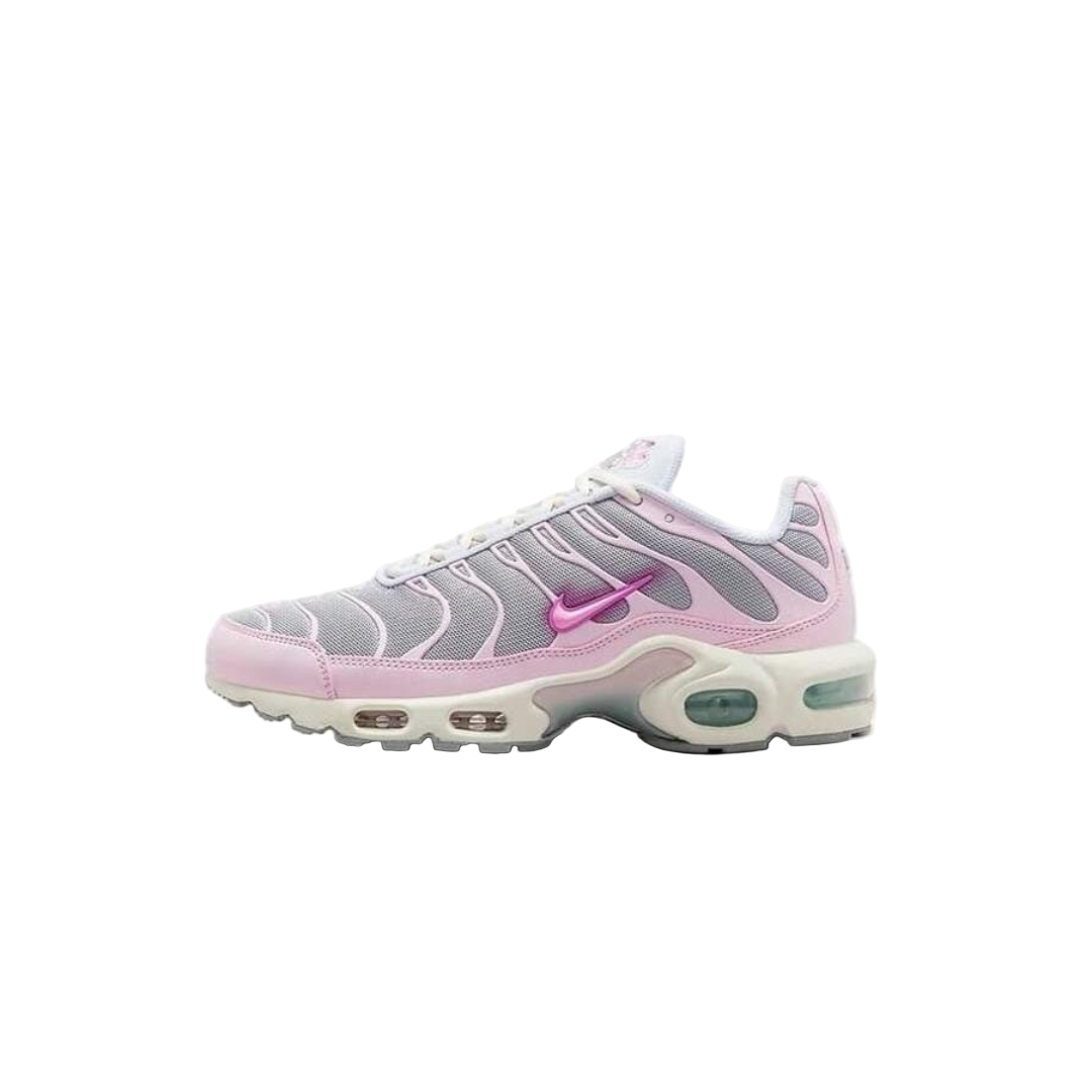 Nike Women’s Air Max Plus – Purple Accent